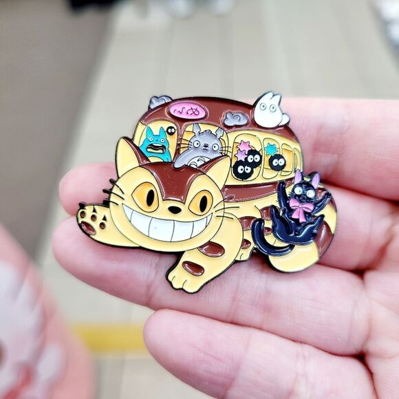 2/$20 Brand New My Neighbor Totoro Pin Brooch #1 - Picture 1 of 3